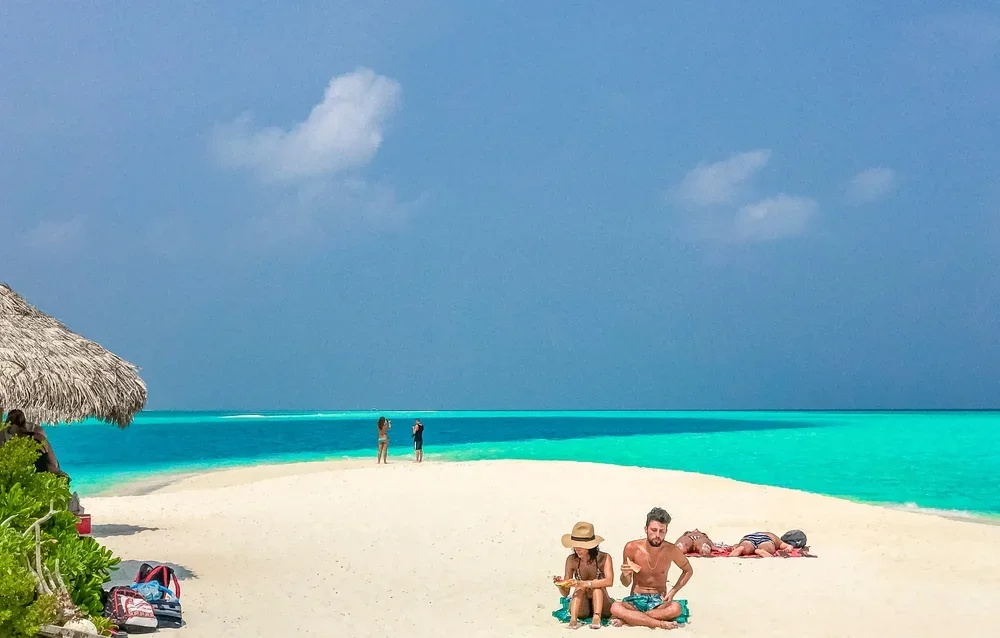 Thoddoo Beach