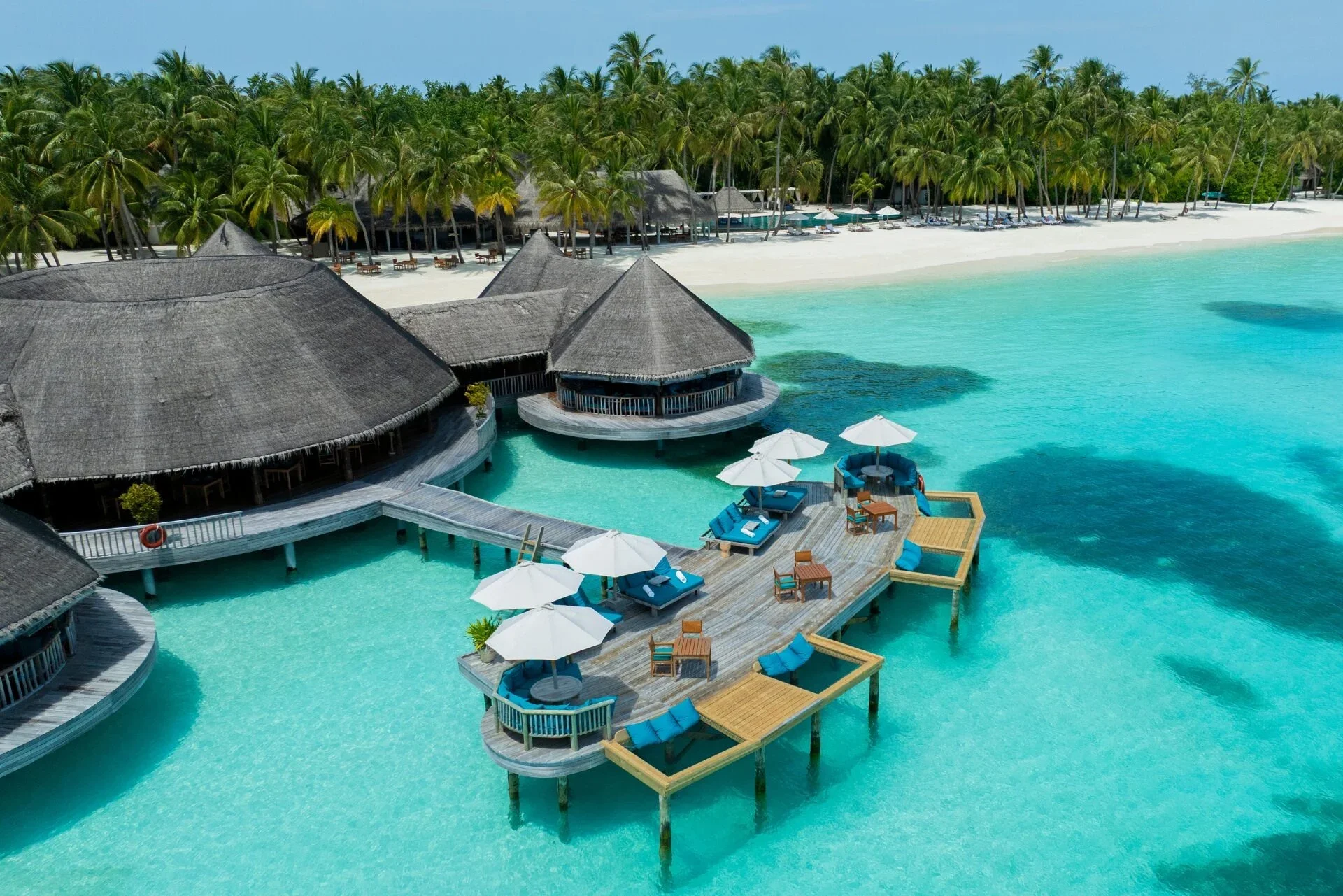 Overwater Bar (Gili Lankanfushi)