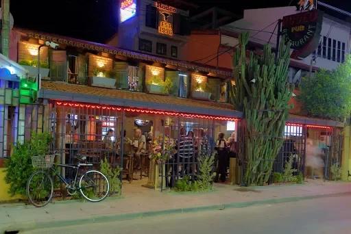 Negombo Beach Nightlife