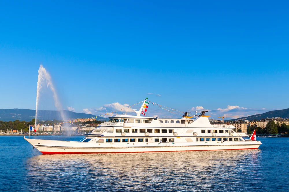 Cruise at Lake Geneva