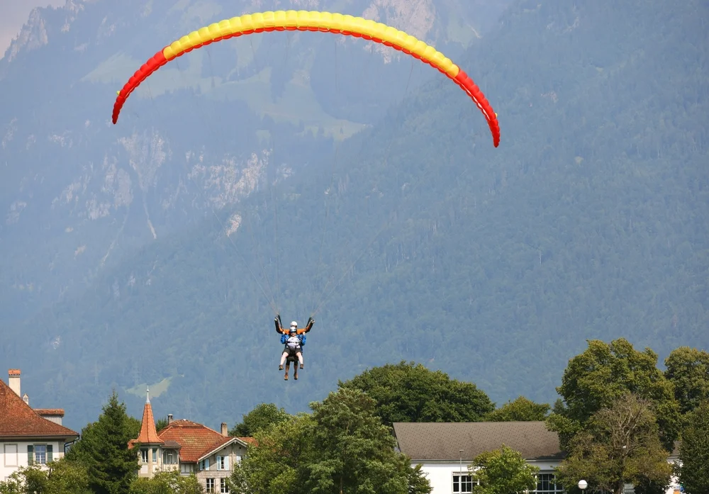 Paragliding in Interlaken
