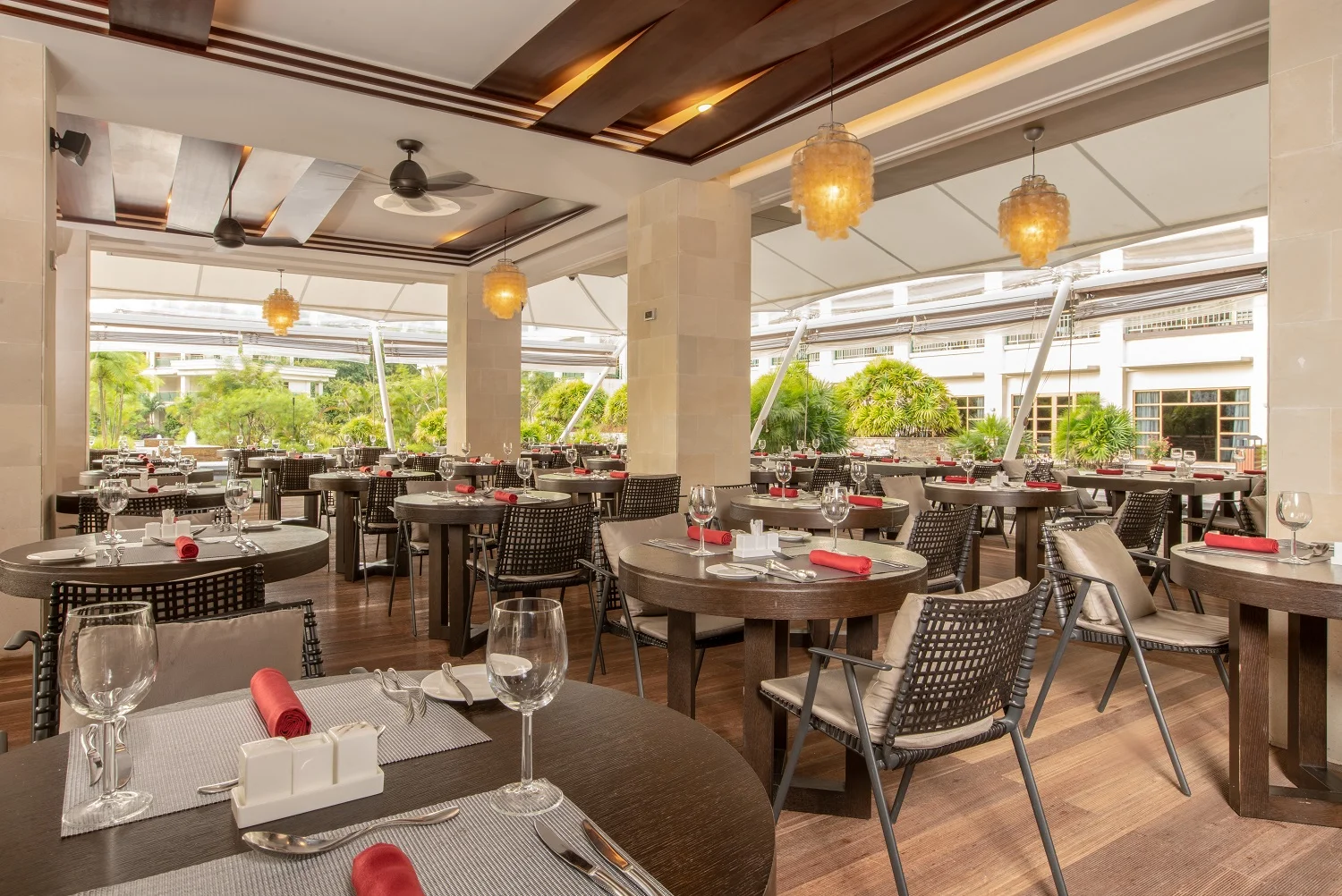 Grand Savoy Restaurant
