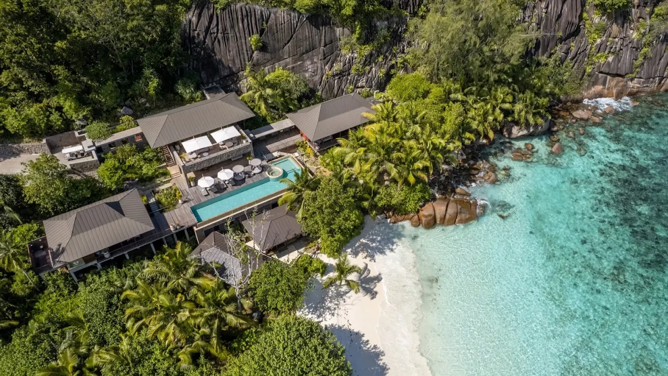  Four Seasons Resort Seychelles