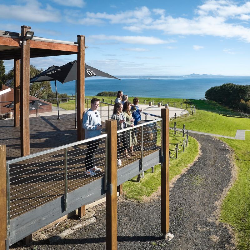Australia Geelong Bellarine Weingut mit Meerblick