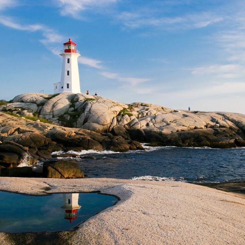 LA CAN destination East Canada light house