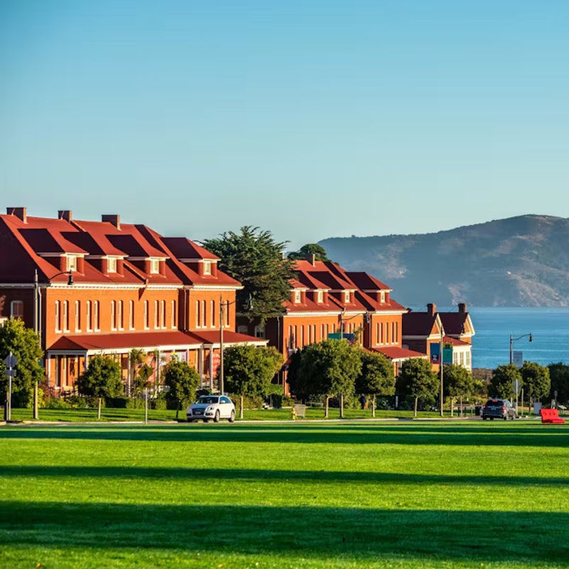 LA USA stay California Presido inn