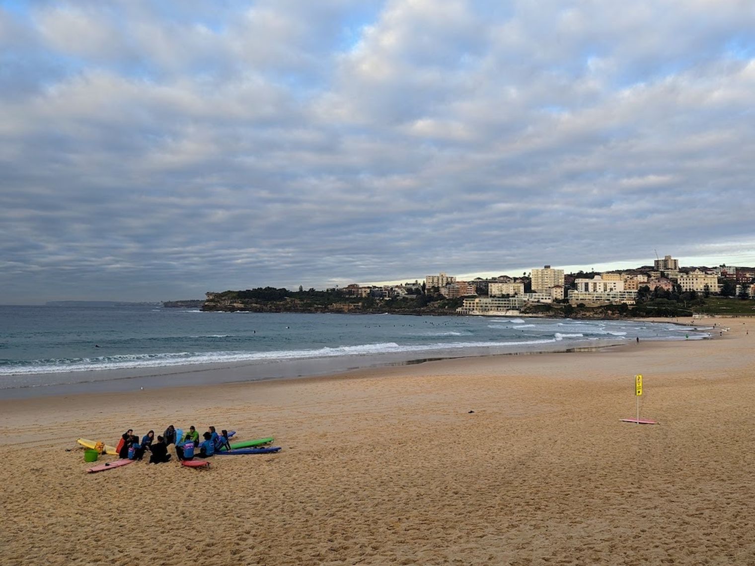 aus syd bondi beach surfing lesson