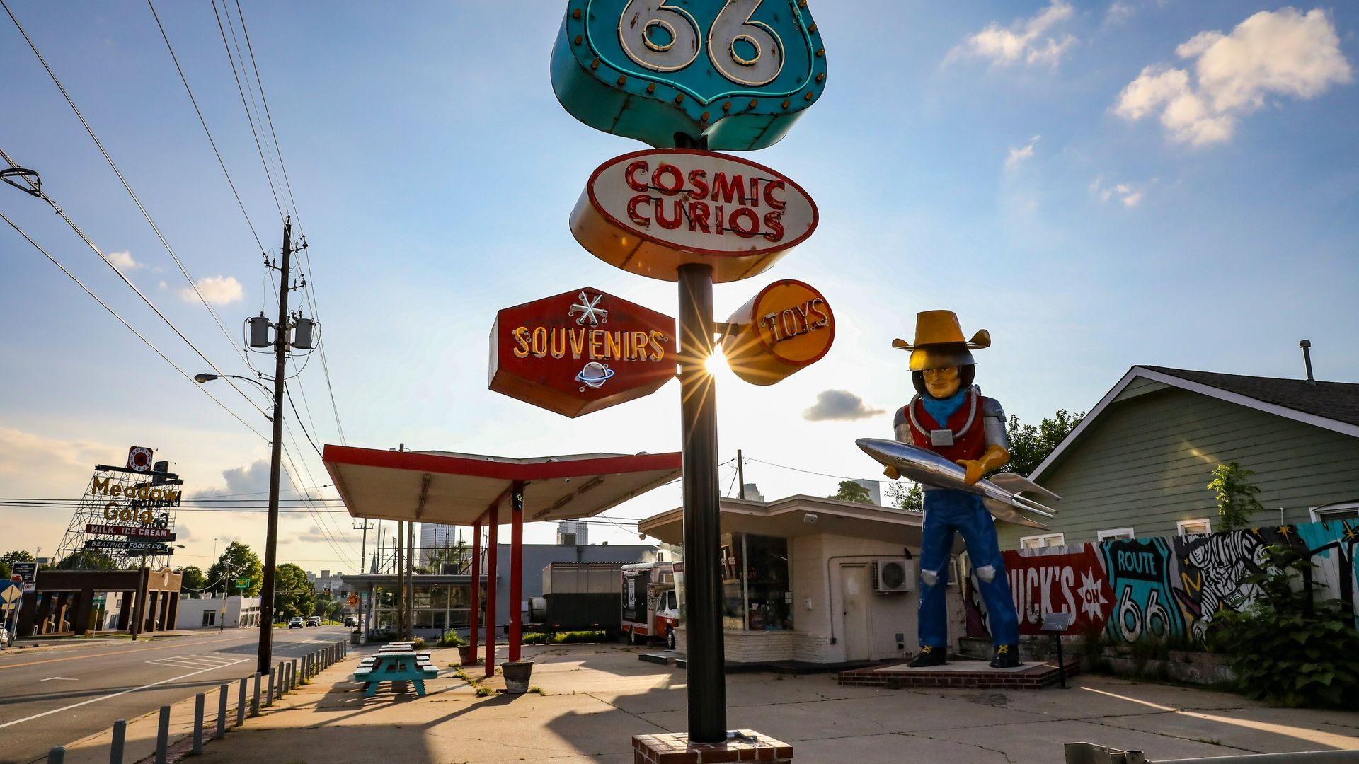Alte Tankstelle auf der Route 66 in Tulsa, USA