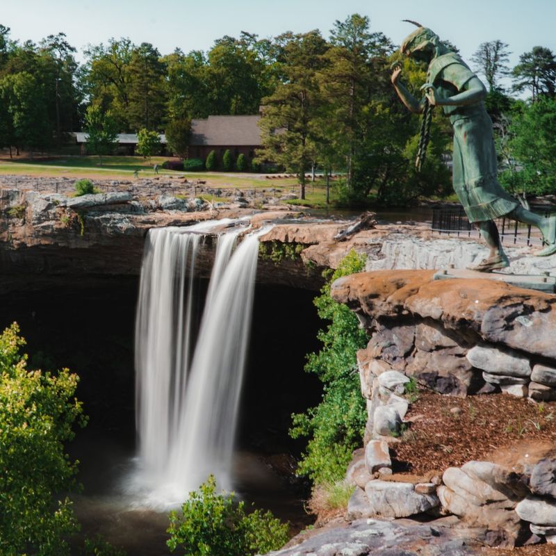 USA Deep South Alabama Noccalula Falls