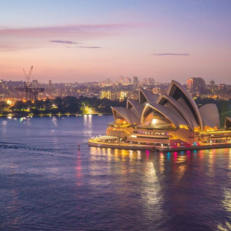 Sydney Opera House tijdens schemering