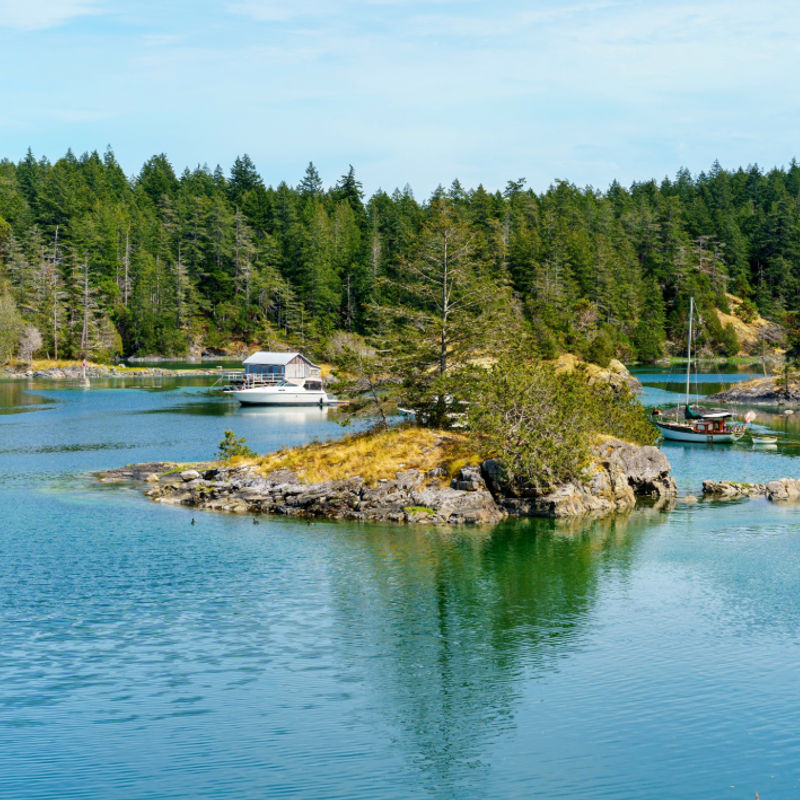 Smuggler cove marine provincial park