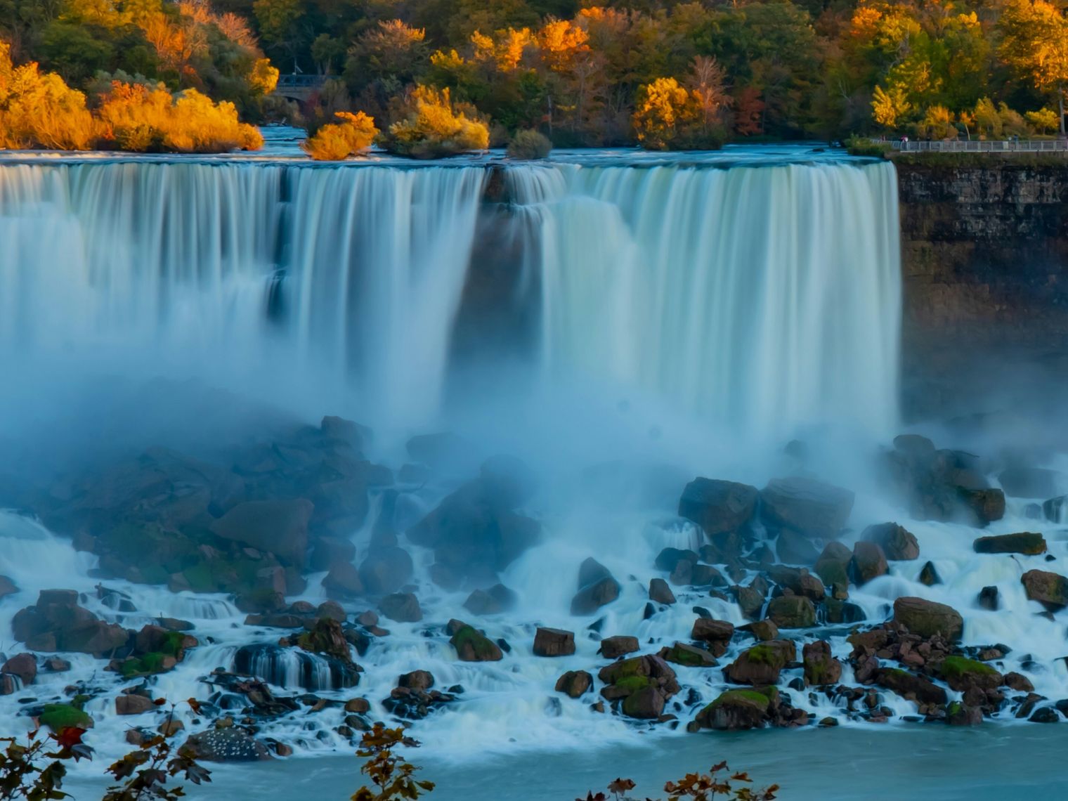 Niagara Falls in de herfst, Canada