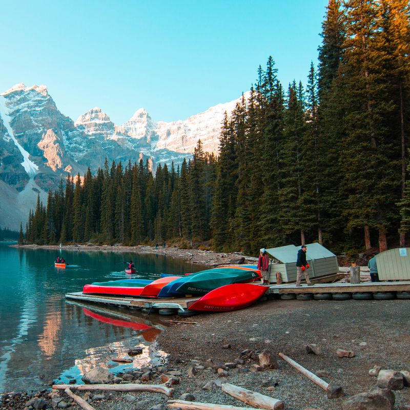 Banff lake kayak
