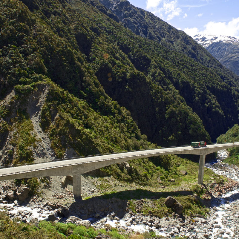 Newzealand south arthurs pass bridge