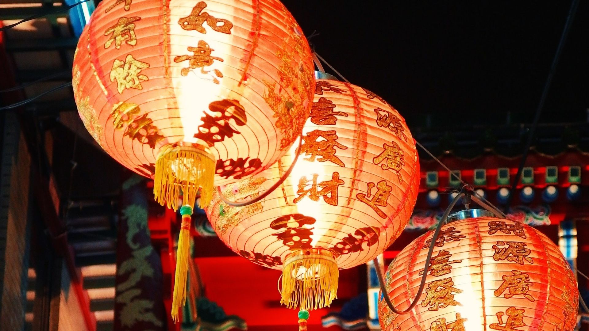 Traditionelle rote Papierlampen in Hongkong