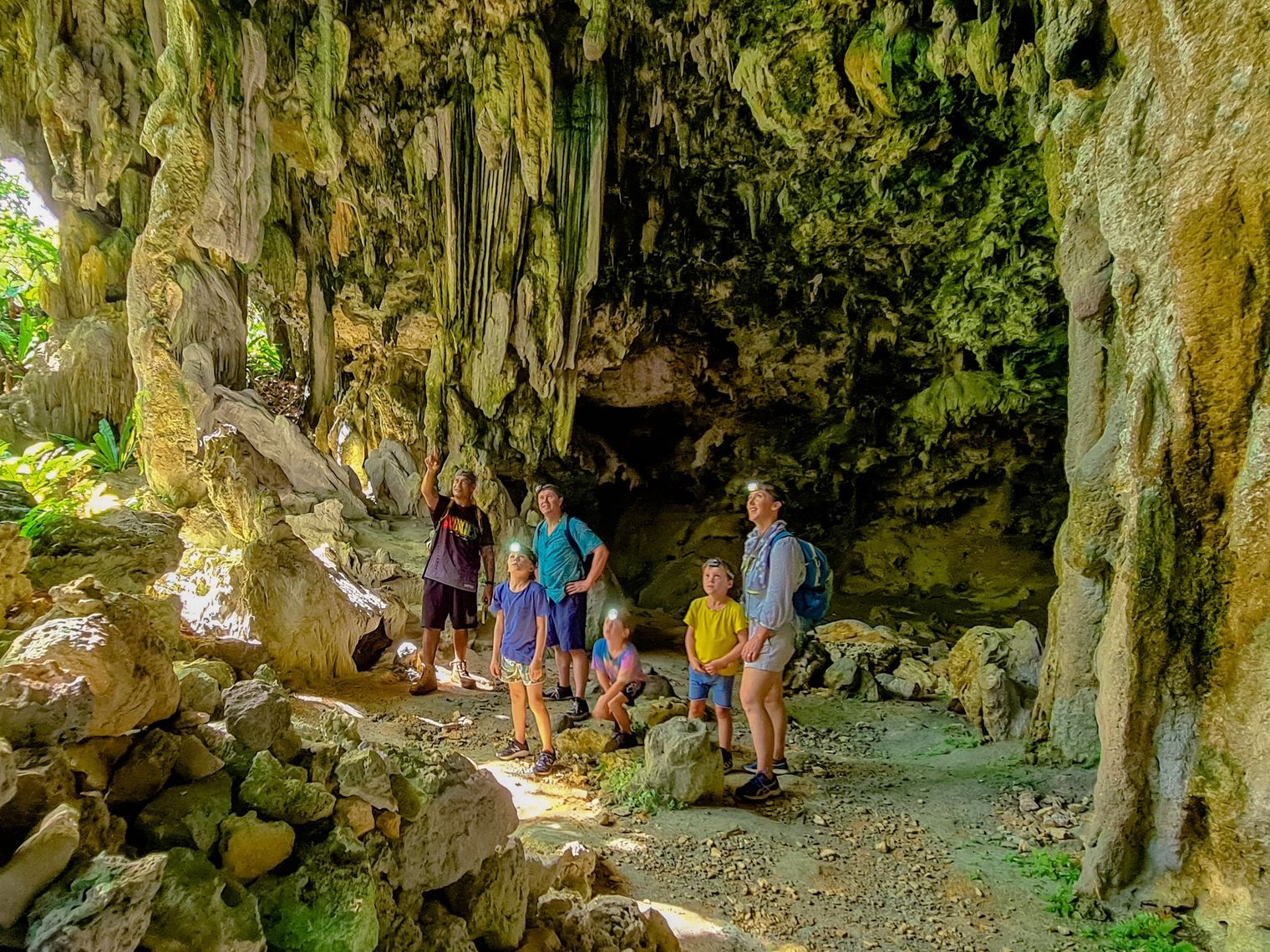 Cookinseln Atiu Kalksteinhöhlen Tour