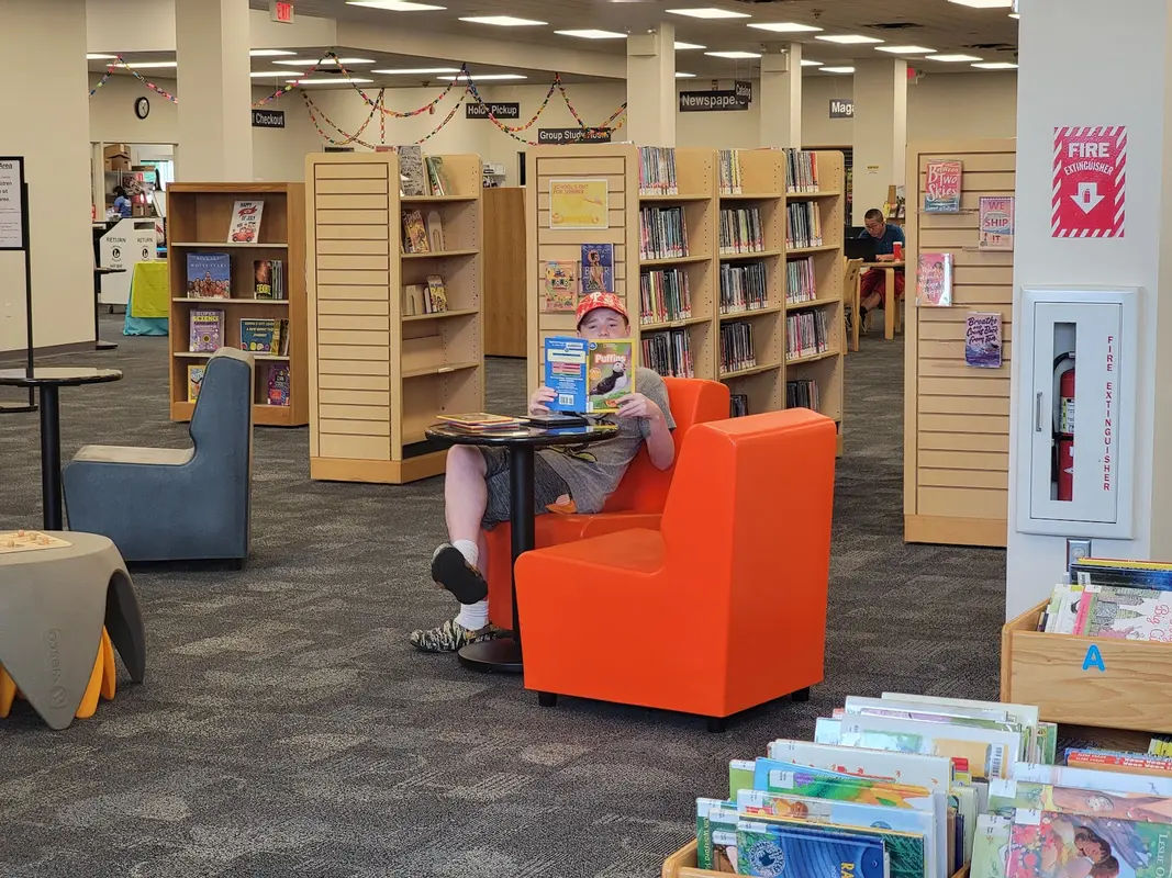 Levittown Branch - Bucks County Free Library in Levittown - Photo 2