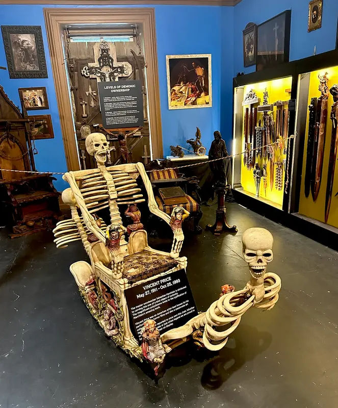 VAMPA Vampire & Paranormal Museum in Doylestown - Photo 4