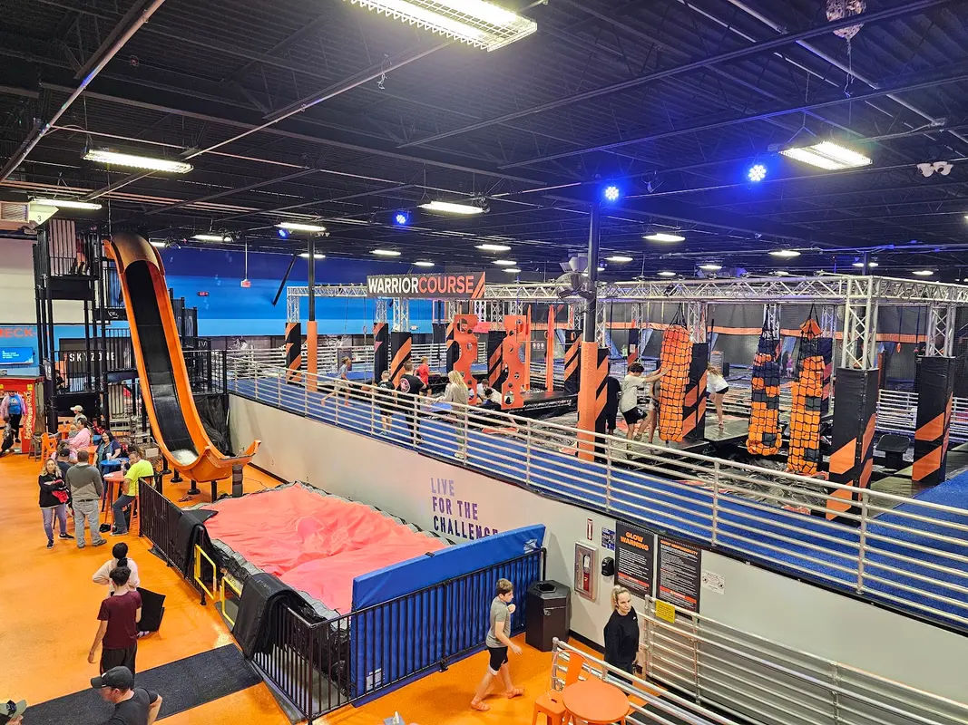 Sky Zone Trampoline Park in Philadelphia - Photo 2