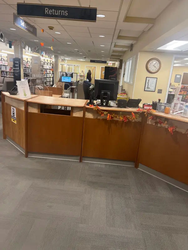 Southampton Free Library in Southampton - Photo 4