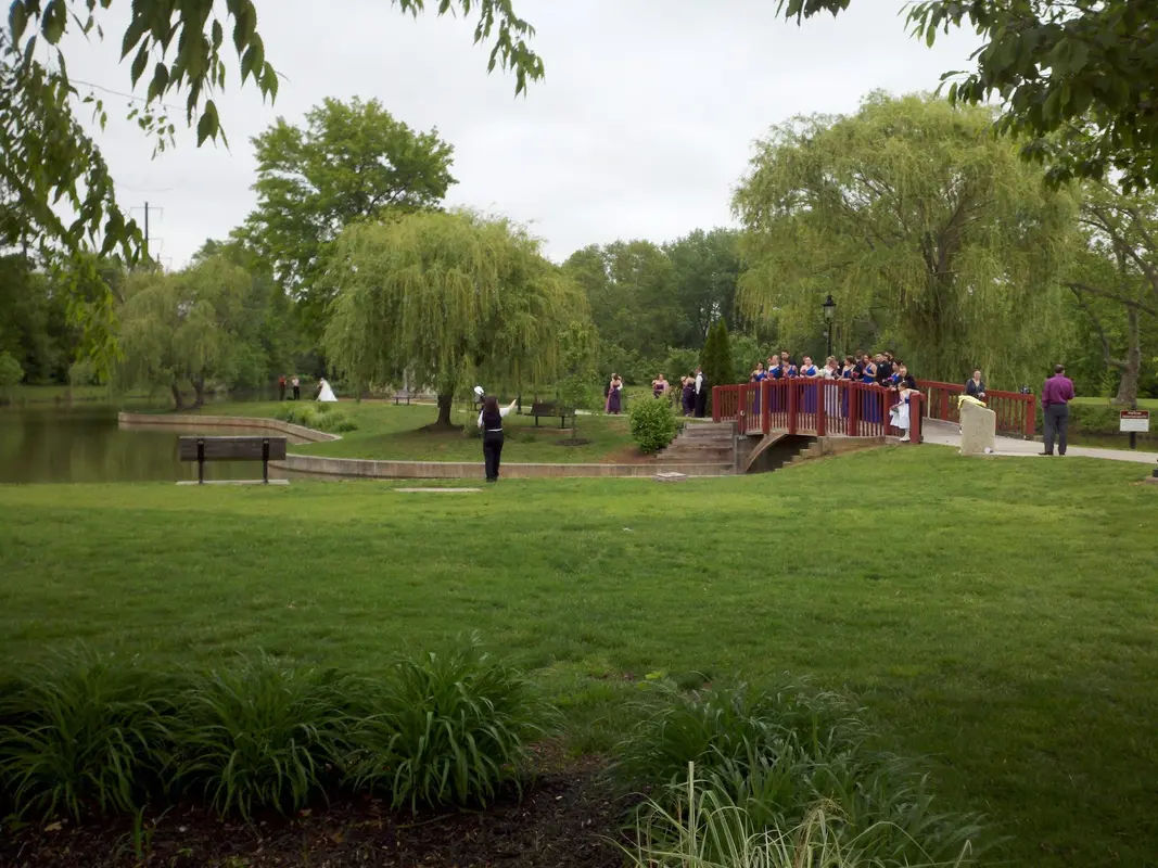 Grundy Commons Park in Bristol - Photo 2