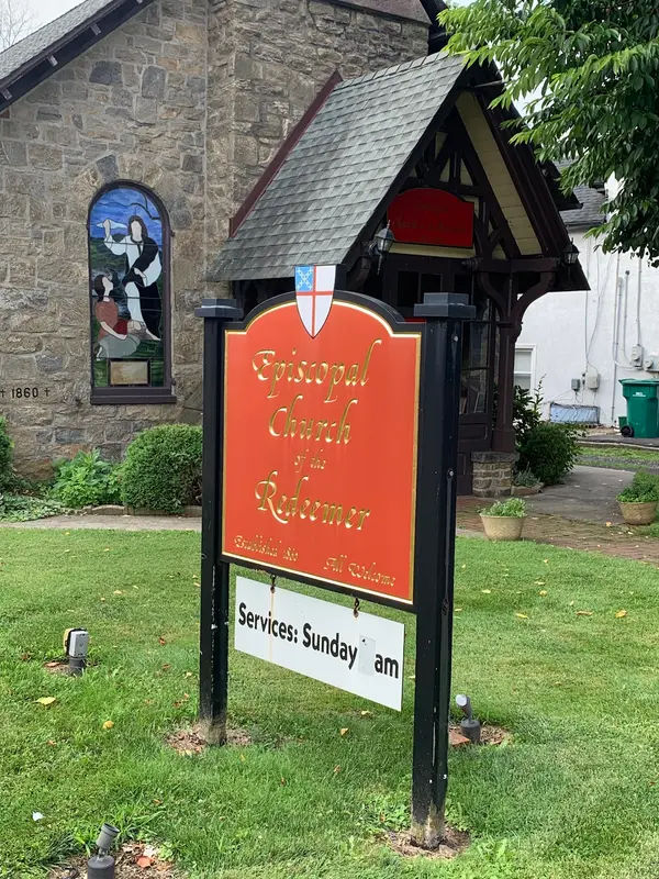 Kings Library Church of the Redeemer in Bensalem - Photo 4