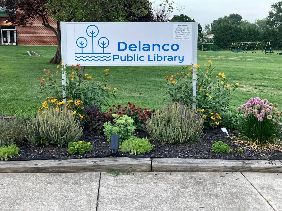 Delanco Public Library in Delanco - Photo 2