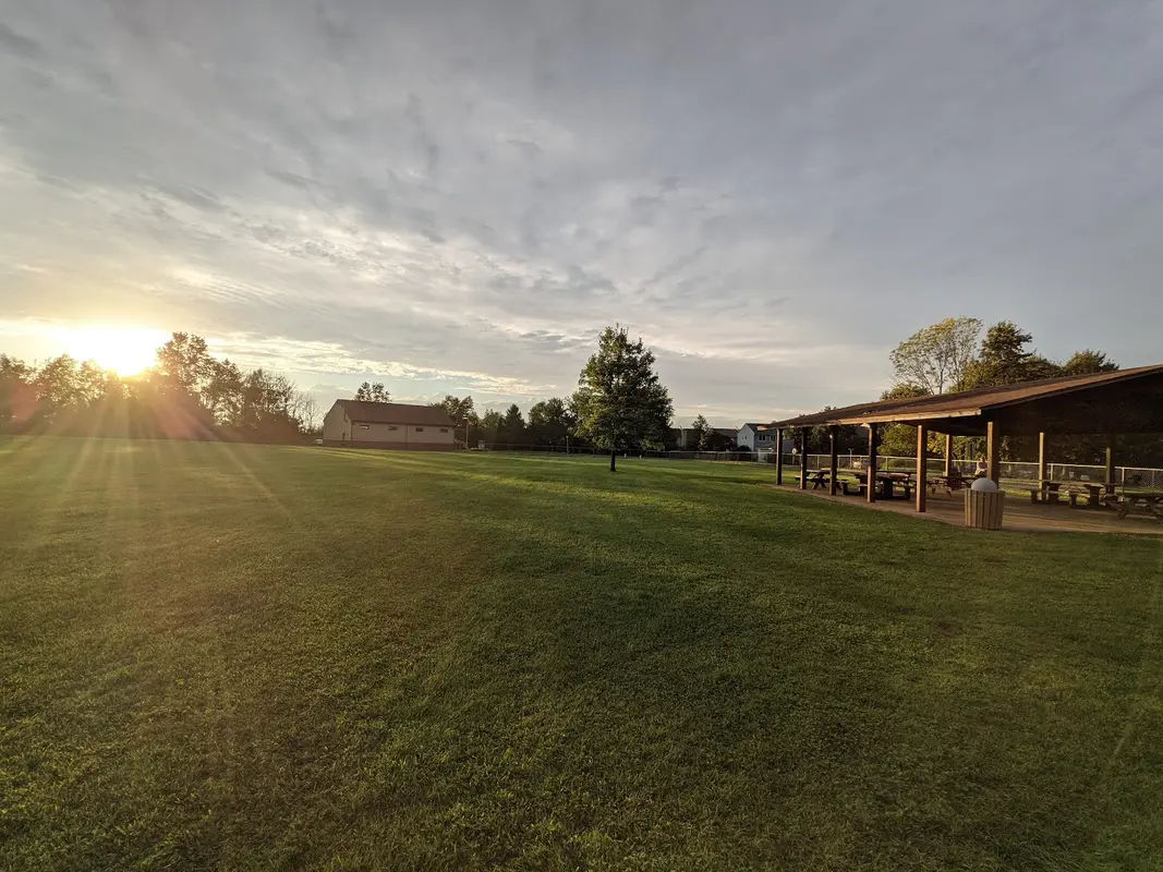 Highlands Park in Chalfont - Photo 3