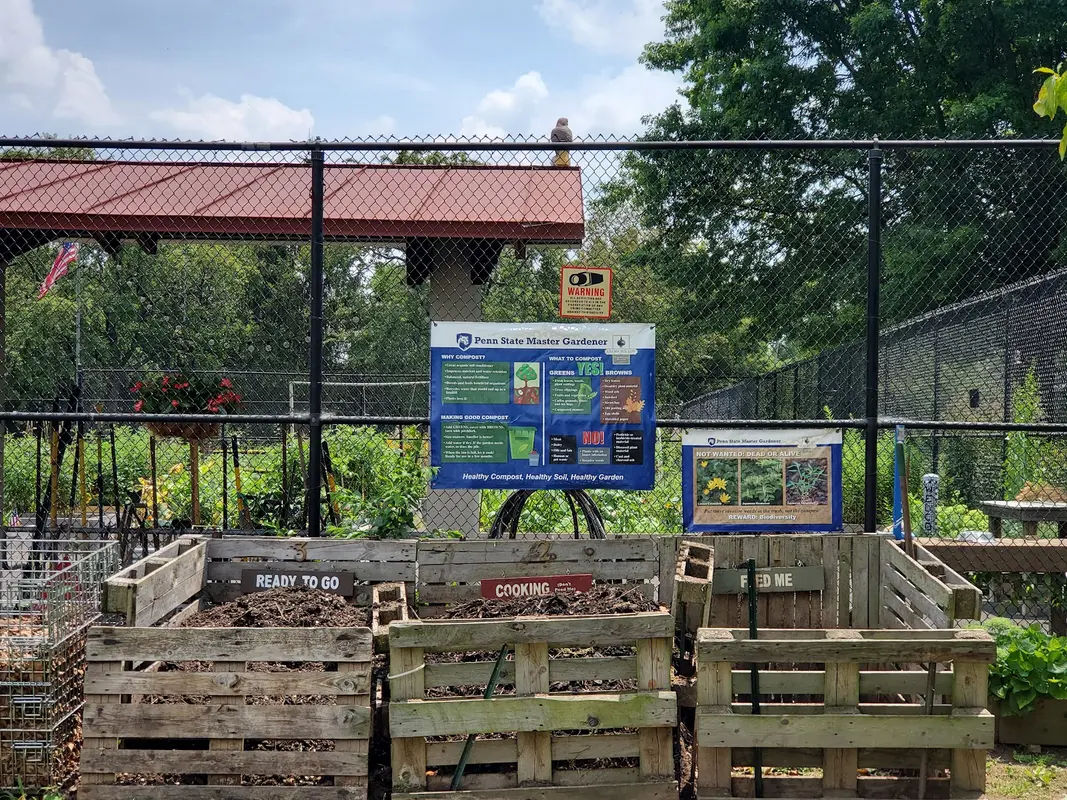 Adams Hollow Community Garden in Bristol - Photo 2