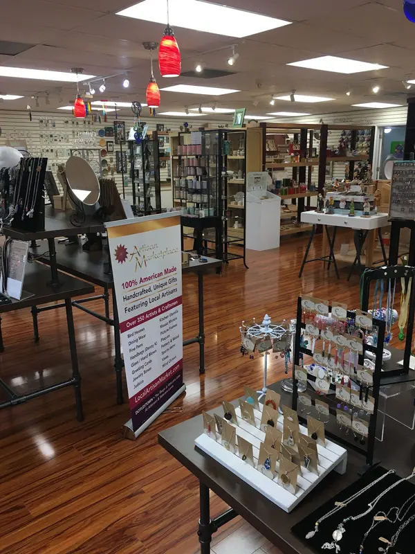 Artisan Marketplace in Southampton - Photo 1