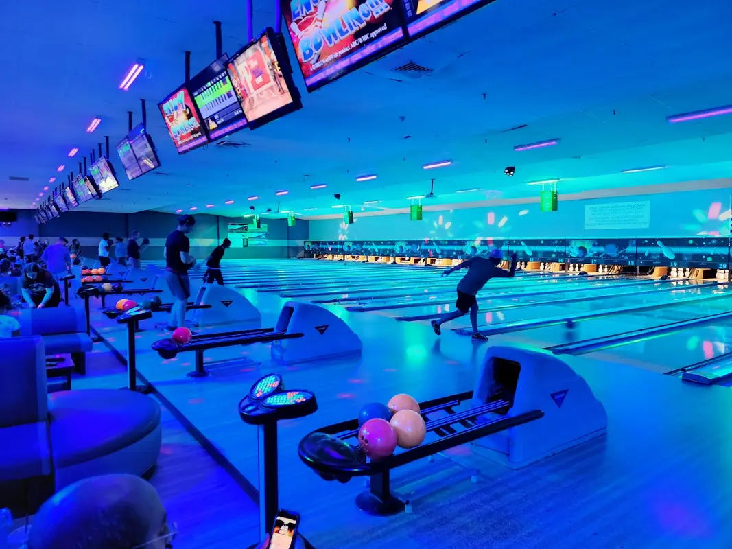 Thunderbird Lanes - Warminster in Warminster - Photo 3