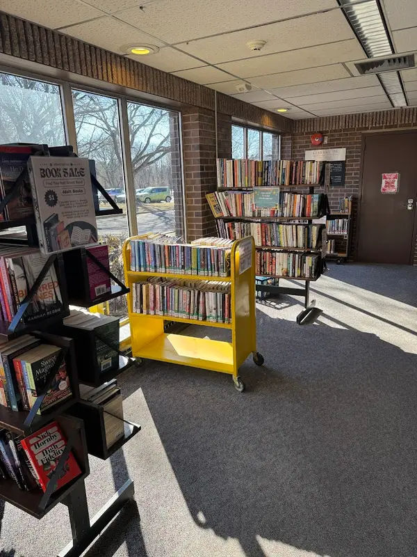 Warminster Township Library
