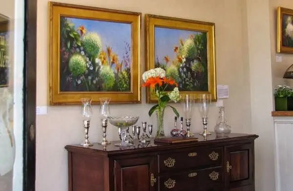 Patricia Hutton Galleries in Doylestown - Photo 3