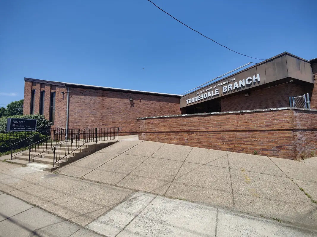 Torresdale Library in Philadelphia - Photo 3