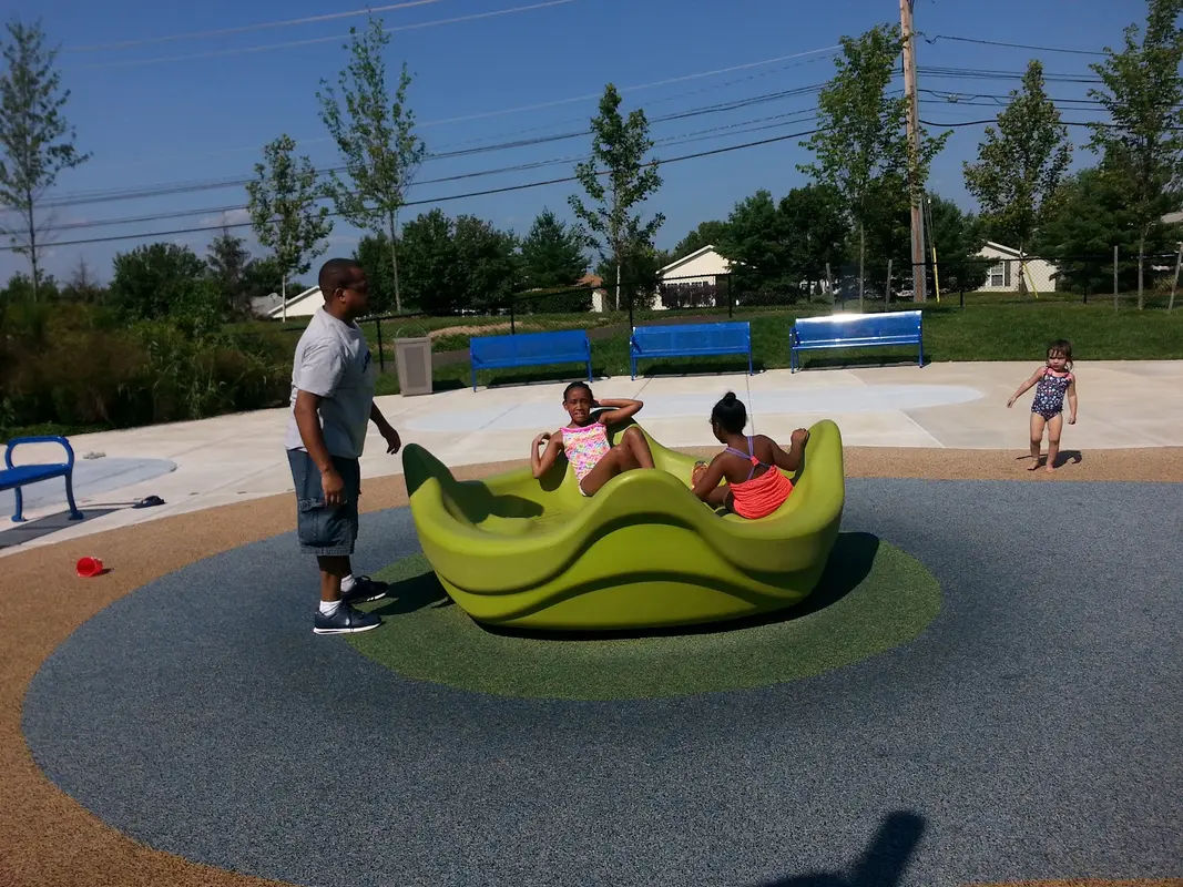 Montgomery Township Splash Pad in Montgomeryville - Photo 3