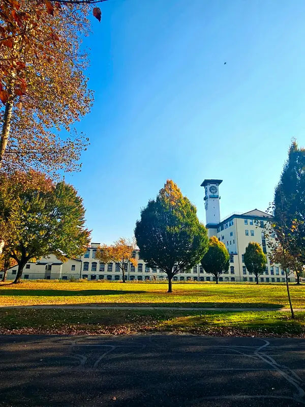 Grundy Mill Complex & Clock Tower in Bristol - Photo 3