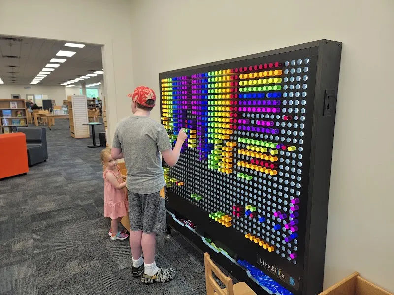 Levittown library in Fairless Hills - Photo 4