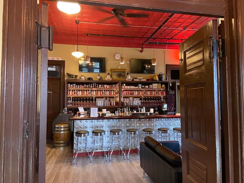 Five Saints Distilling - Photo 6