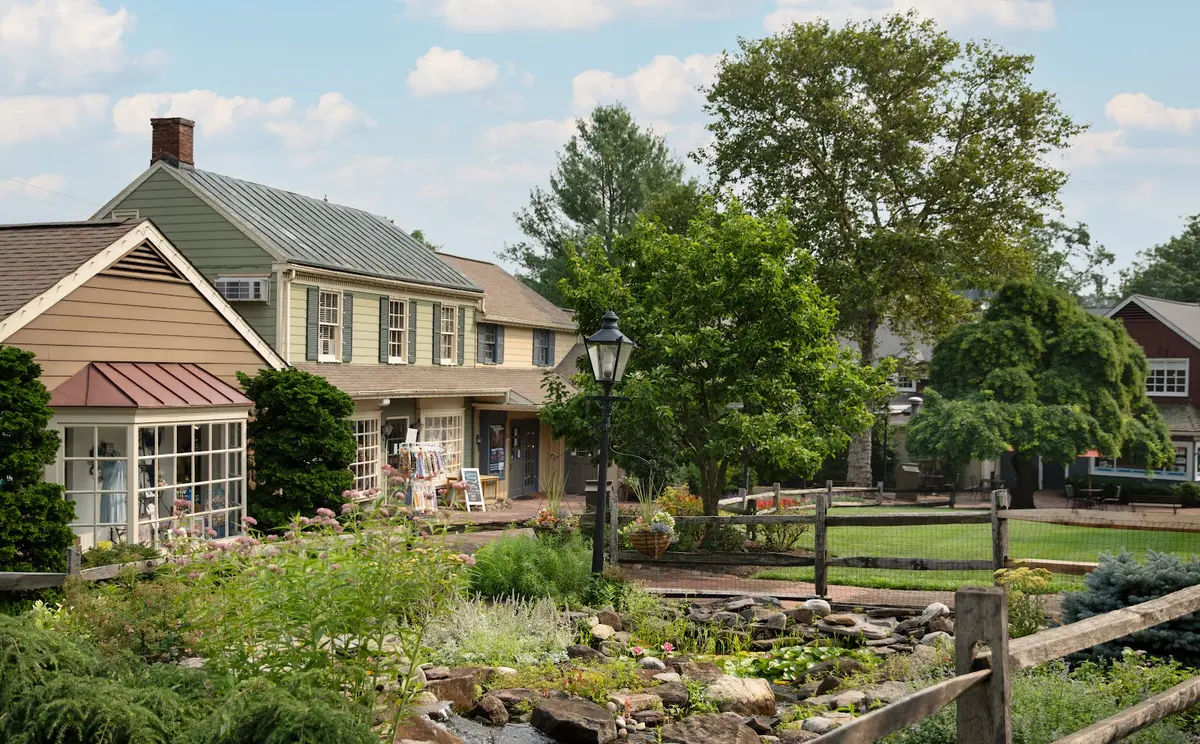 Golden Plough Inn at Peddler's Village