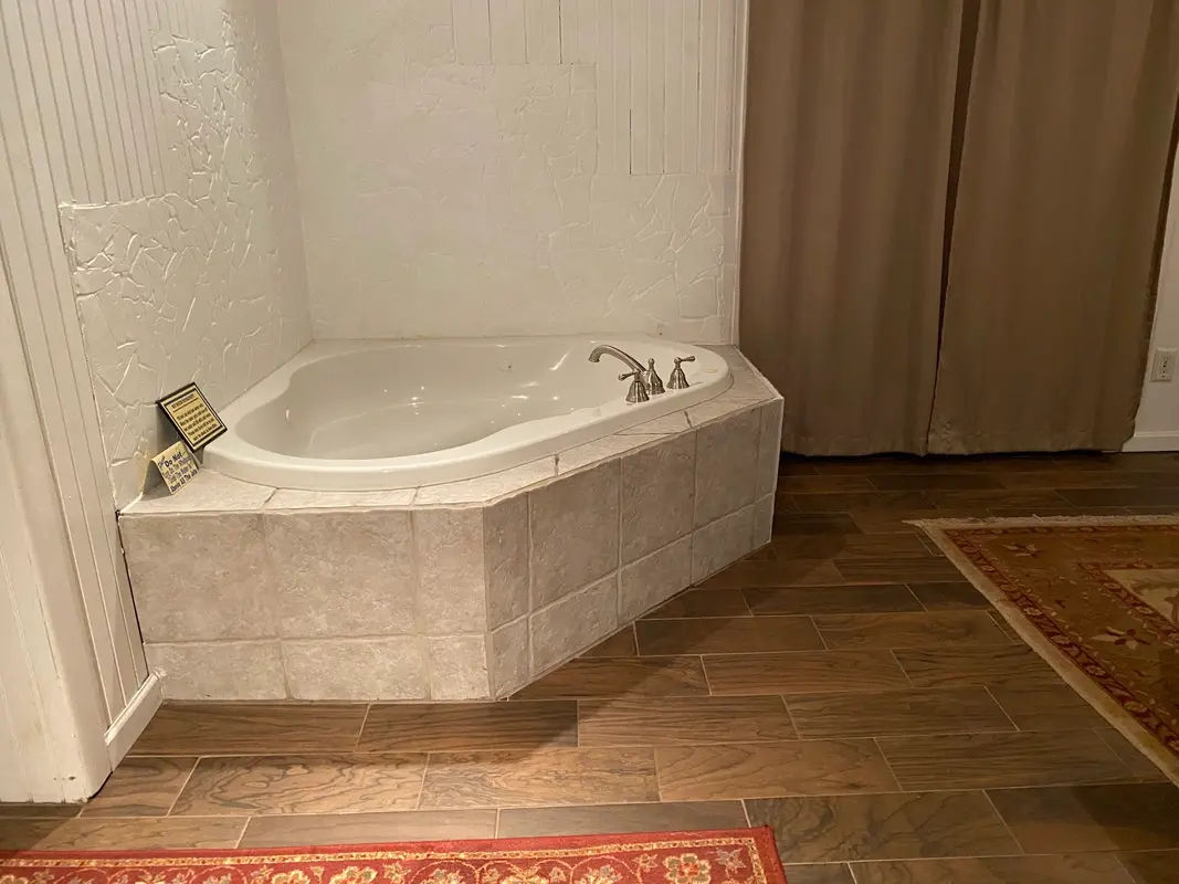 Ash Mill Farm Bed & Breakfast in Holicong - Photo 2