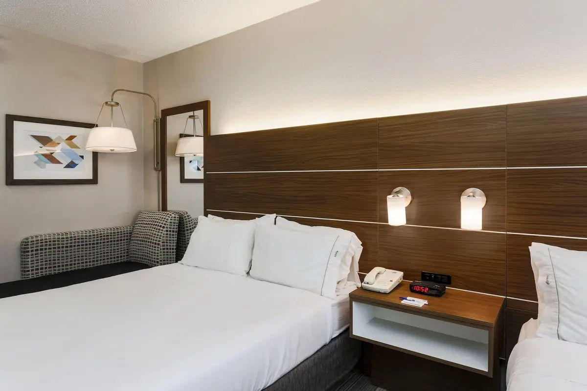 Holiday Inn Express Philadelphia NE - Langhorne by IHG in Langhorne - Photo 1
