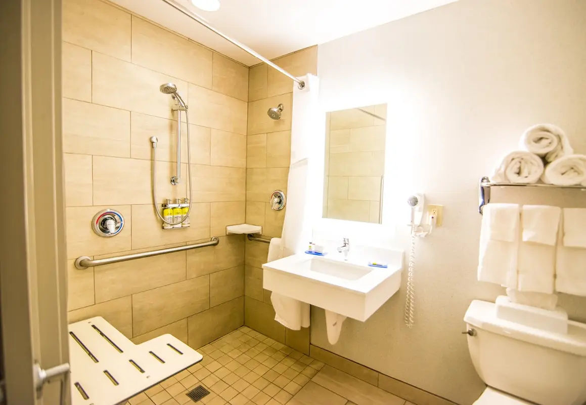 Holiday Inn Express Philadelphia NE - Langhorne by IHG in Langhorne - Photo 3