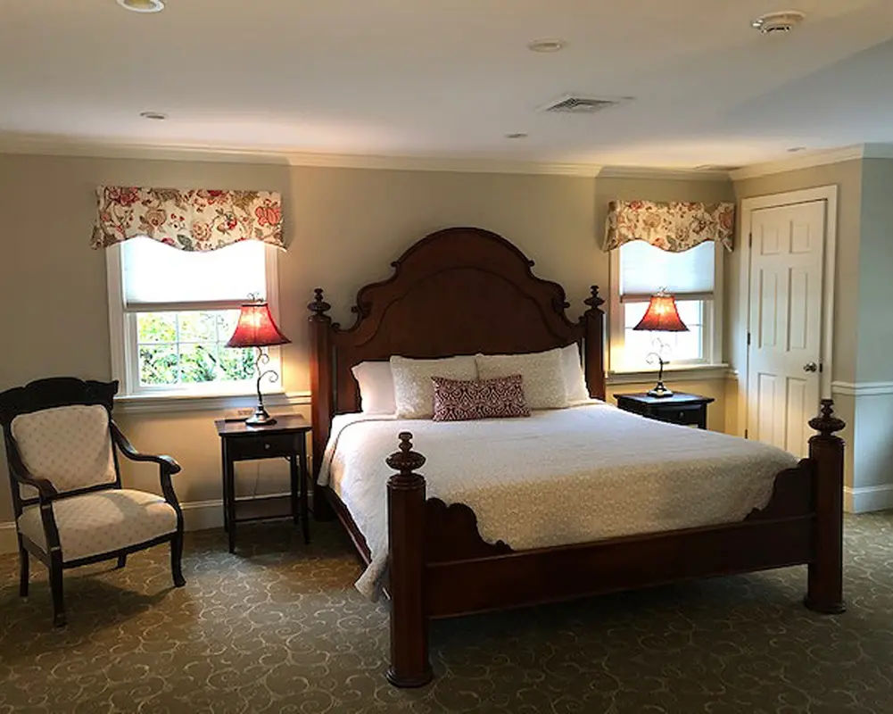 Joseph Ambler Inn in North Wales - Photo 1