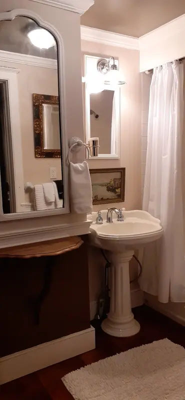 Porches on the Towpath in New Hope - Photo 4