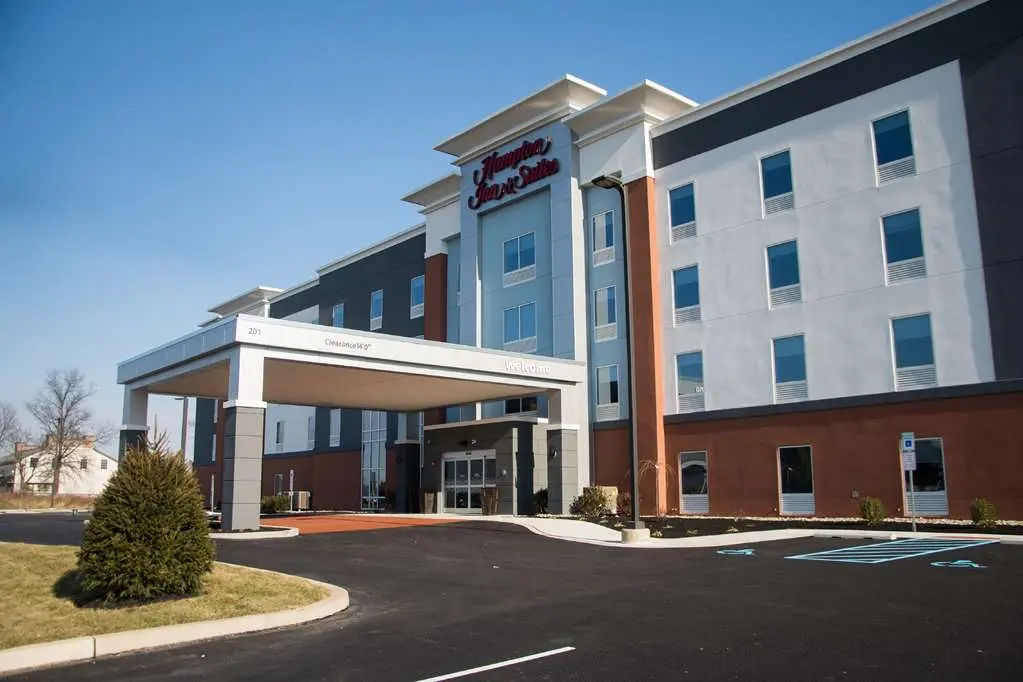 Hampton Inn & Suites Warrington Horsham in Warrington - Photo 4