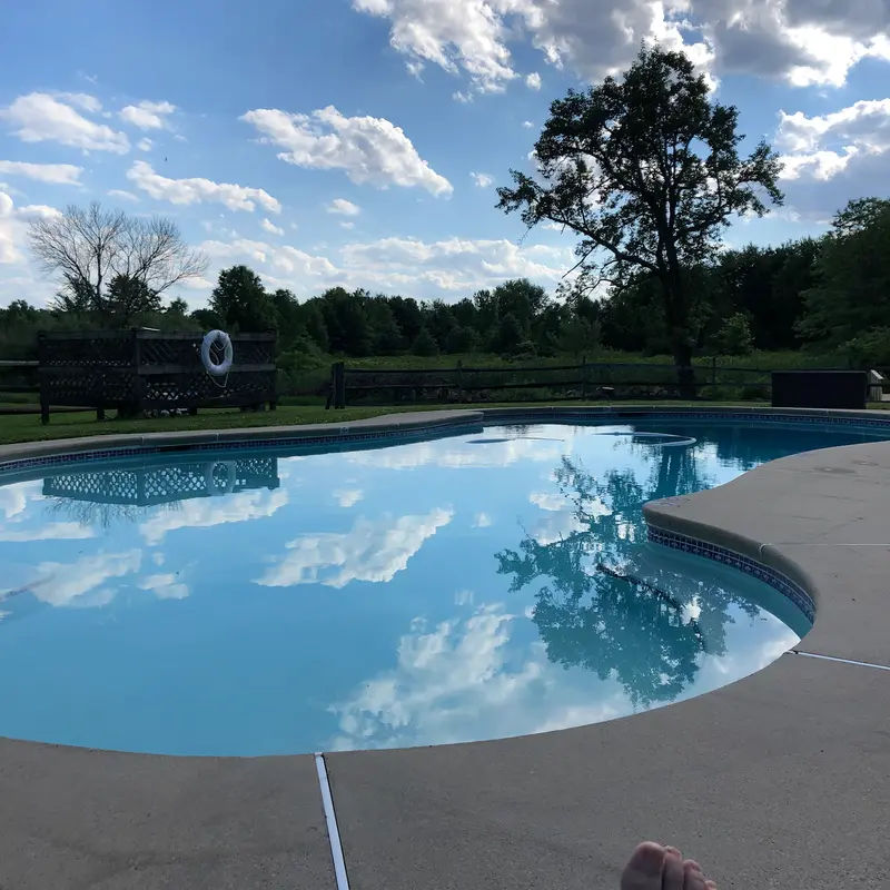 Galvanized America Inn and Art Gallery in Pipersville - Photo 2
