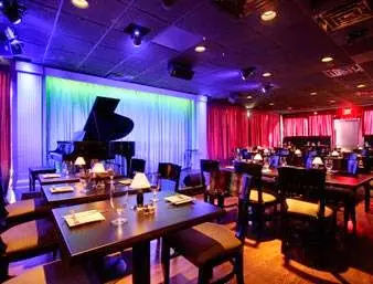 Ramada New Hope in New Hope - Photo 4