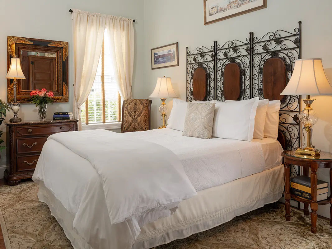 Olivia's Bridge Street Inn in New Hope - Photo 3