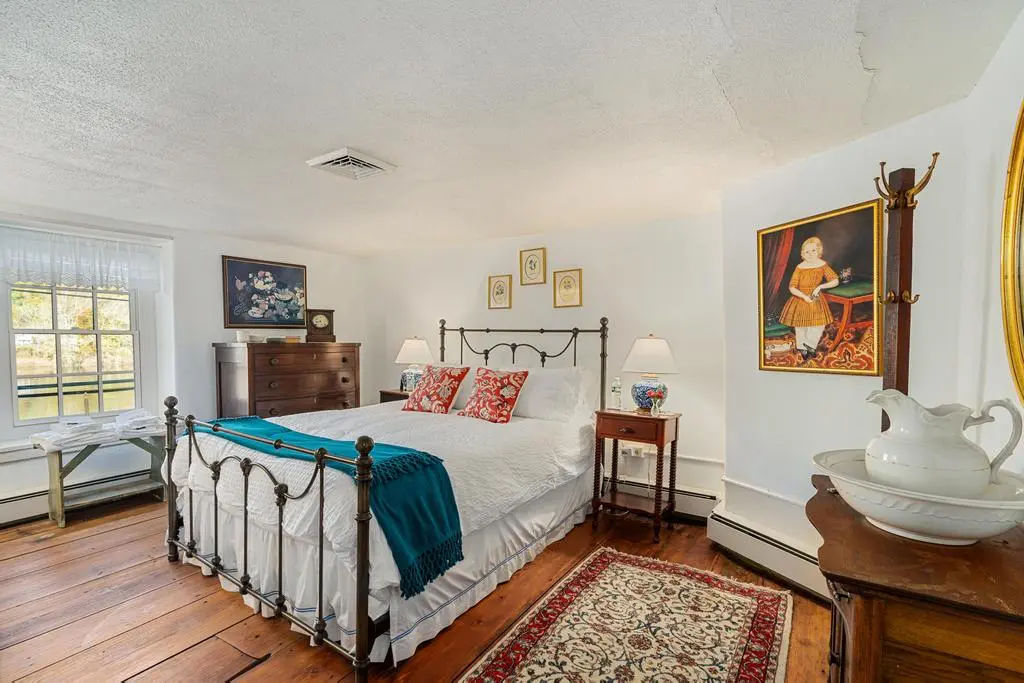 Riverstone 1730 Luxury Riverfront B&B in Upper Black Eddy - Photo 1