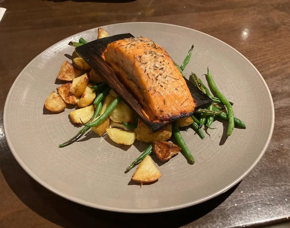 Harvest Seasonal Grill - Newtown in Newtown - Photo 4